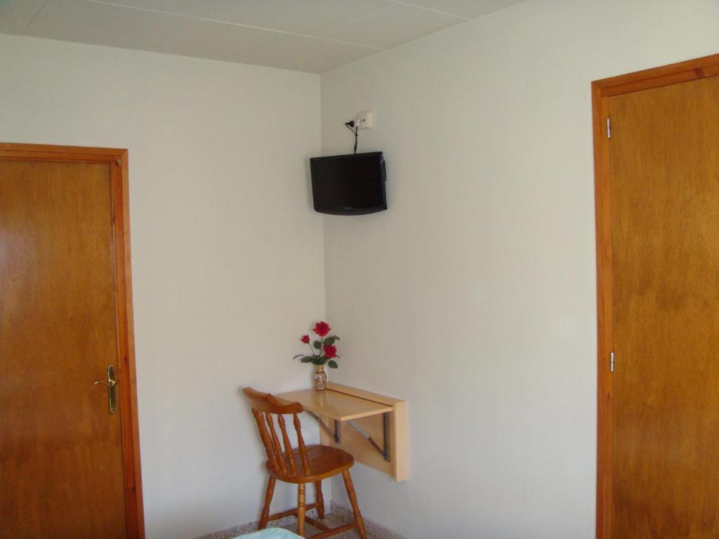 Hostal Casa Joan サン・ロレンゾ・デ・モルニス 部屋 写真